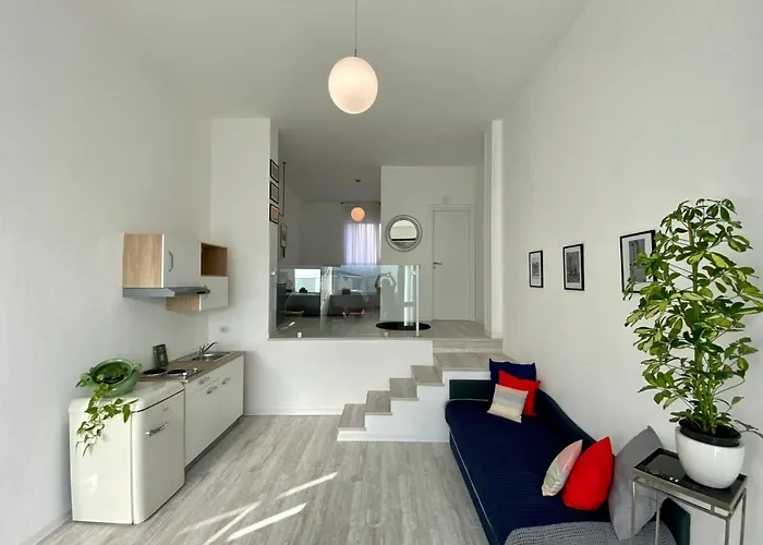 Scalabrini Loft